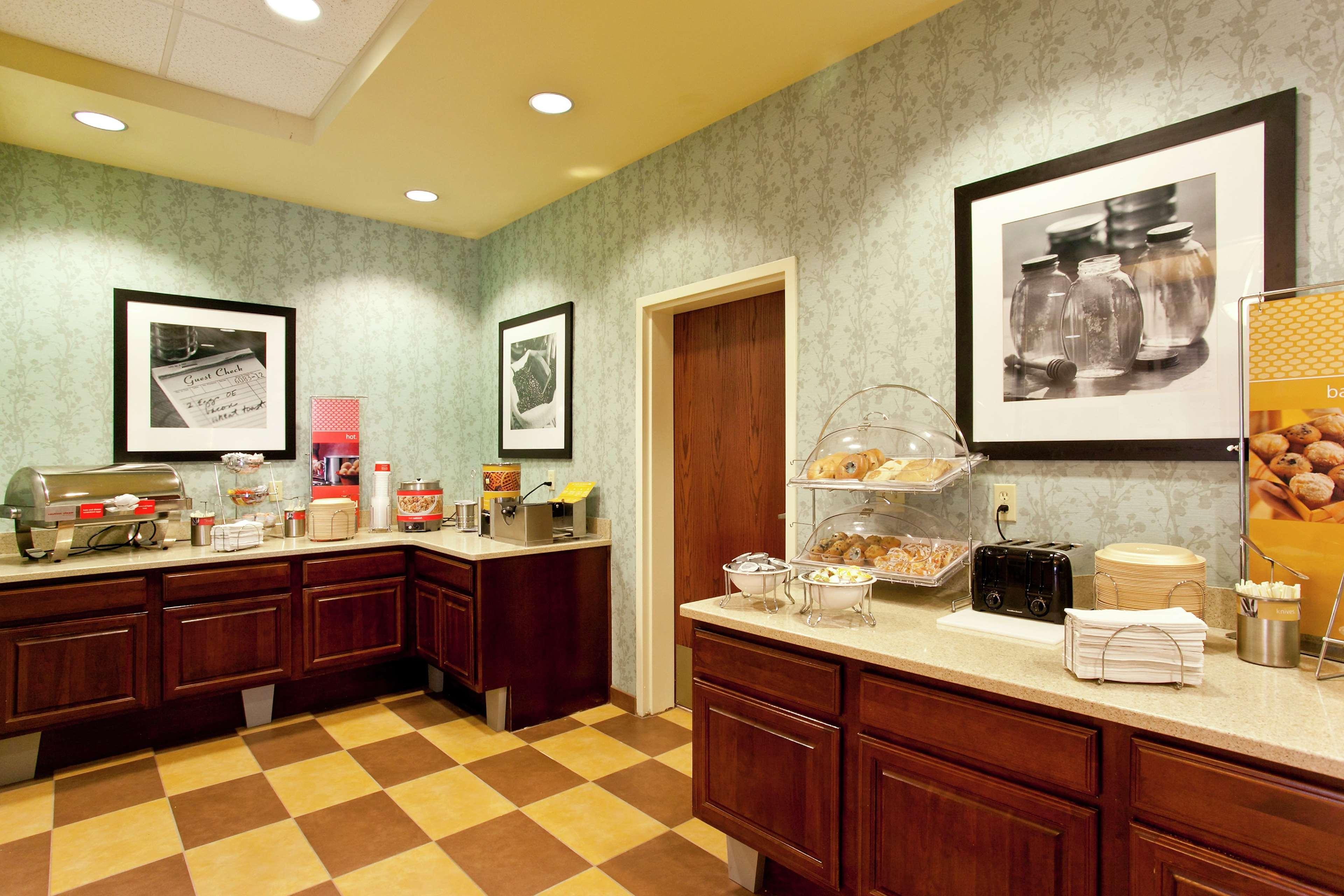 Hampton Inn Inwood Extérieur photo