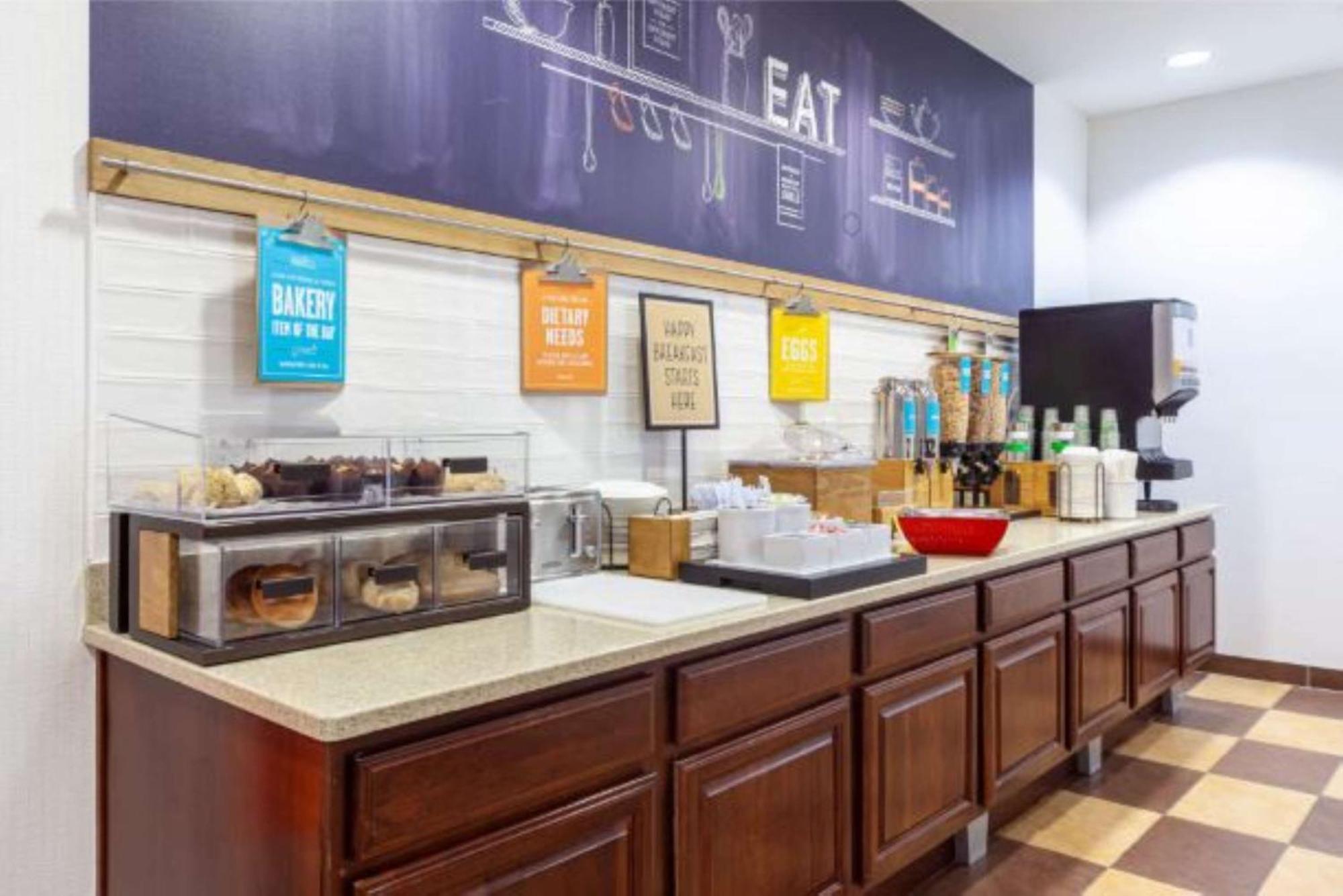 Hampton Inn Inwood Extérieur photo