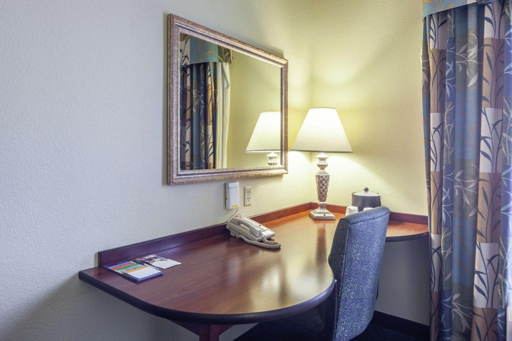 Hampton Inn Inwood Extérieur photo