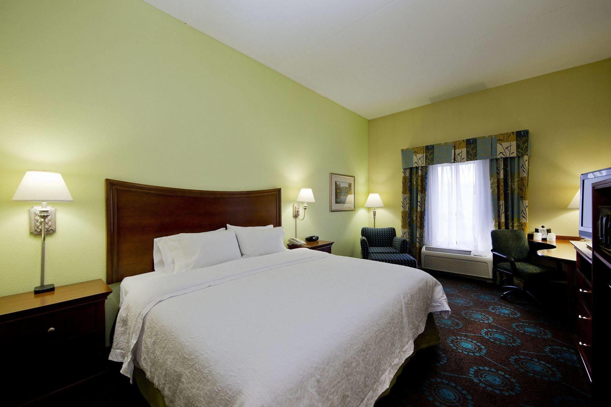 Hampton Inn Inwood Extérieur photo